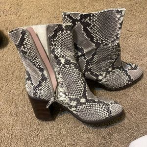 Steve Madden snake boots